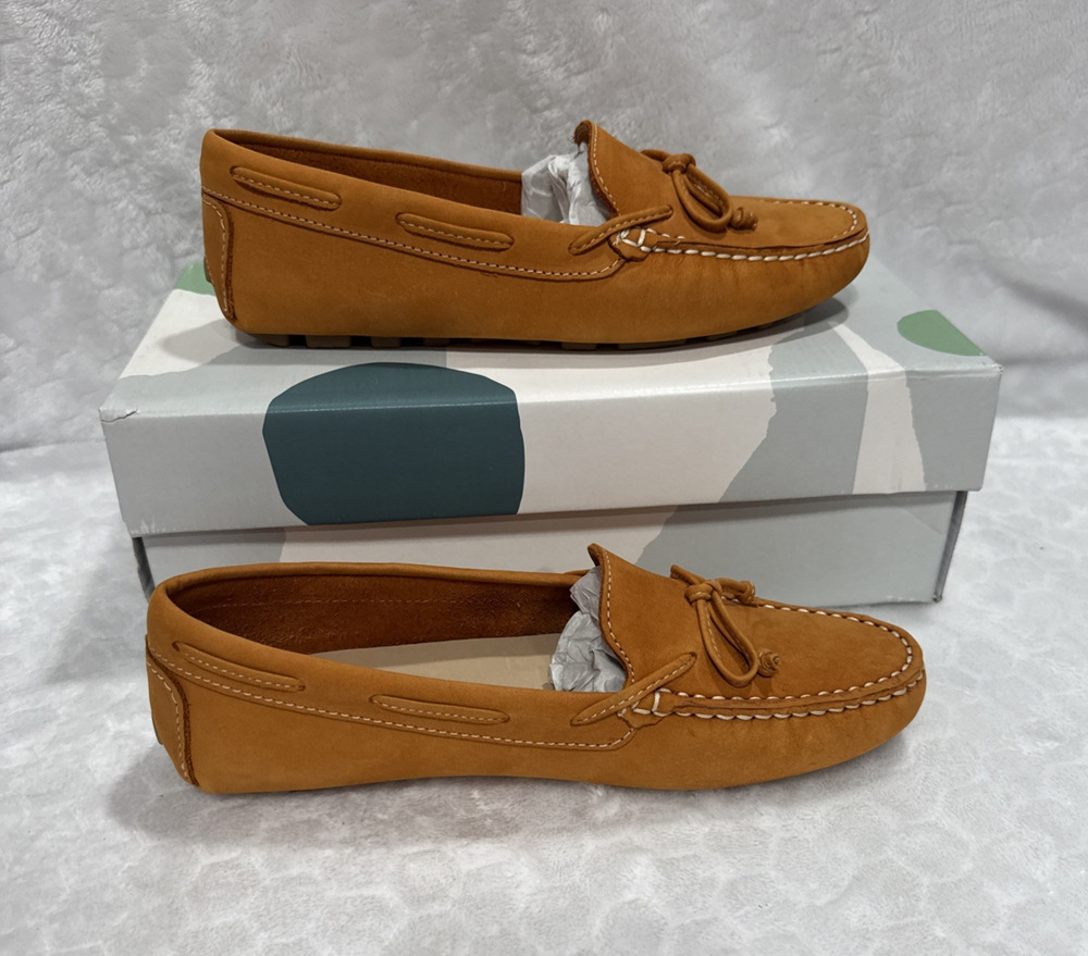 Earth Origins Leather Driving Moccasins Monarch Womens 6W Orange Casual Comfort